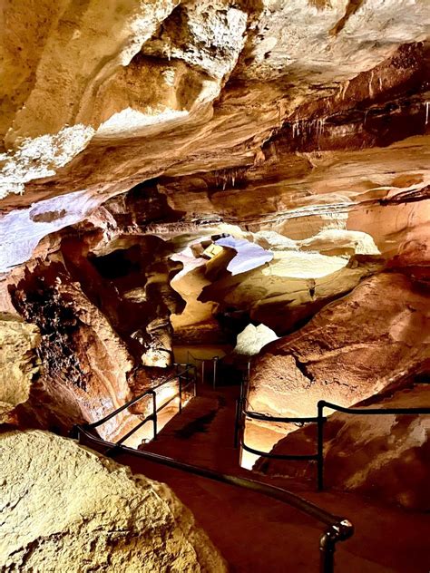 Explore The Beautiful Cave Of The Winds In Colorado Springs Pam Gann