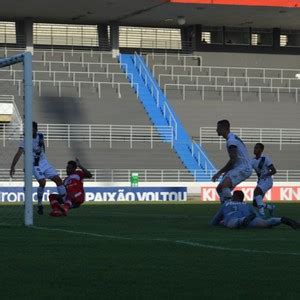 Crb Vence A Ponte Preta No Rei Pel E Se Aproxima Do G Do Brasileiro