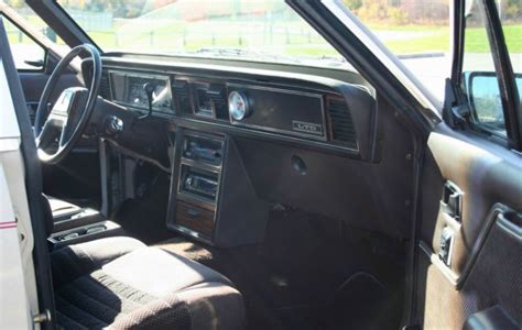 Fox Body Ford Ltd Brougham V Rust Free Survivor Low Miles Super