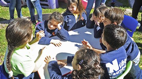 La violencia severa afectó a unos 18 000 niños durante el último mes en