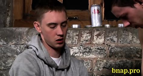 Submissive Gay Enjoys Bondage Sex