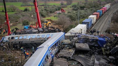 Imputaron Al Jefe De La Estación Griega Por Accidente De Trenes Qué Pasa