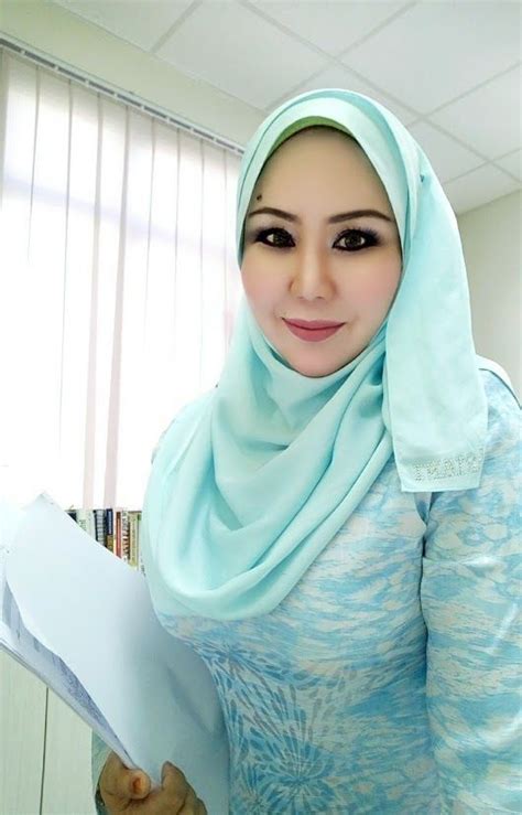 Pin By Matsoo On What Beautiful Hijab Hijab Fashionista Beautiful