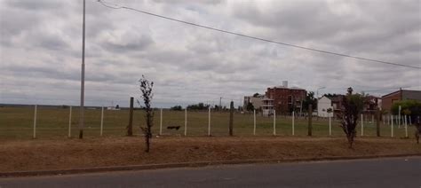 Planta De Tratamiento De Desechos Cloacales En El Centro De San Lorenzo