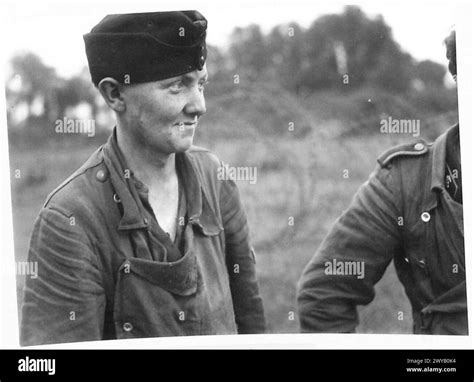 Types Of Prisoners Captured Original Wartime Caption They Take Them