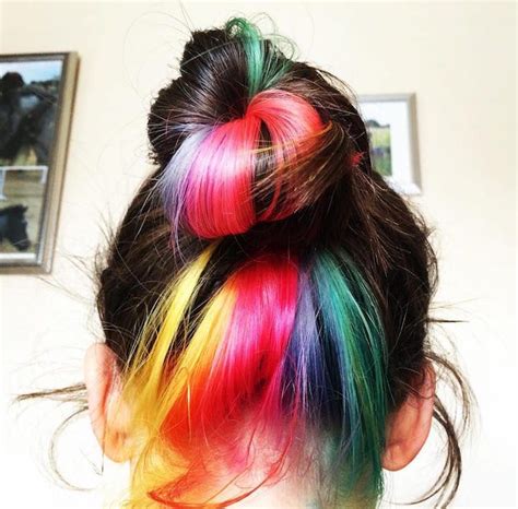 Contemporary Hair Dye Trends Have Women Transforming Their Natural