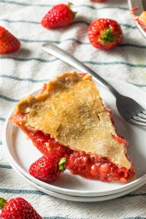 30 Strawberry Rhubarb Recipes For Dessert Insanely Good