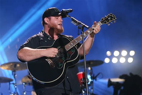 Luke Combs Shares Heartfelt Note After Becoming First Country Artist To