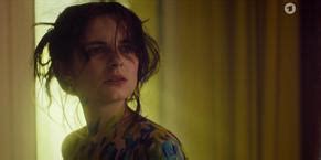 UNSERE WUNDERBAREN JAHRE NUDE SCENES AZNude