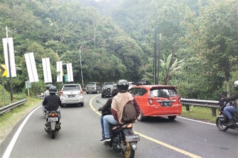 Info Jalur Puncak Hari Ini Minggu 25 Desember 2022 Cek Jadwal Buka Tutup One Way Sebelum