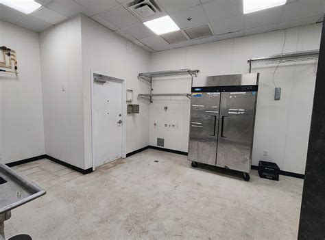 1050 NW 14th St, Miami, FL 33136 | Crexi.com