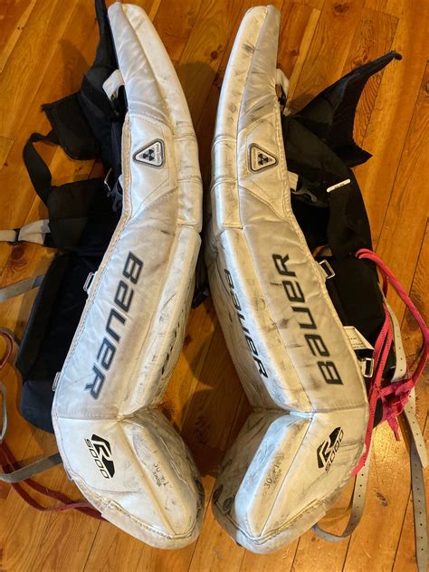 Used 30 1 Bauer Reactor 5000 Goalie Leg Pads Sidelineswap