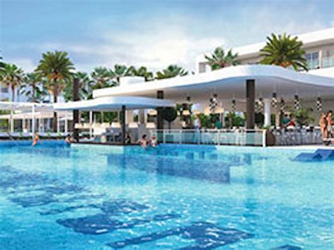 RIU REGGAE OPENS IN MONTEGO BAY Sixty million dollar construction ...