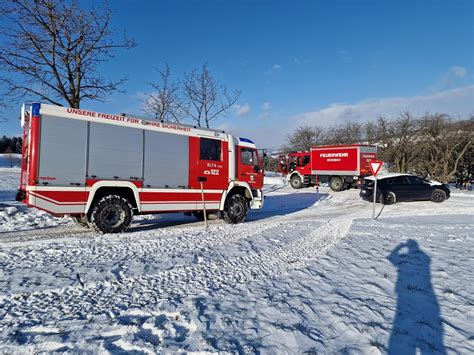 Pkw Bergung Feuerwehr Miesenbach