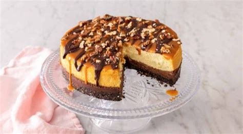 Layered Turtle Cheesecake Brenda Gantt