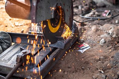 Premium Photo Closeup Of Circular Grinder Cutting Iron