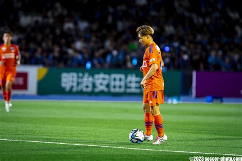 三戸 舜介 【⚽jリーグ選手写真・壁紙はサカフォト】