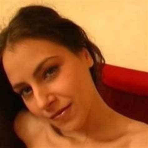 I Am Pierced Lots Of Piercings In This Girls Pussy And Nip XHamster