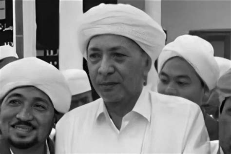 Bukan Sembarang Kiai Inilah Salah Satu Karomah Khs Abdullah Schal