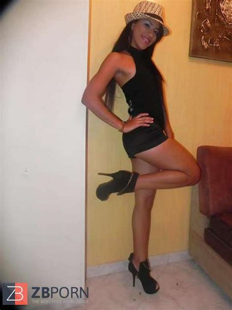 Otros Culitos Disfrutando Que Soy Soltero ZB Porn