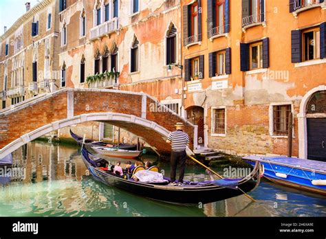 Gondolier Relaxing In His Gondola Hi Res Stock Photography And Images