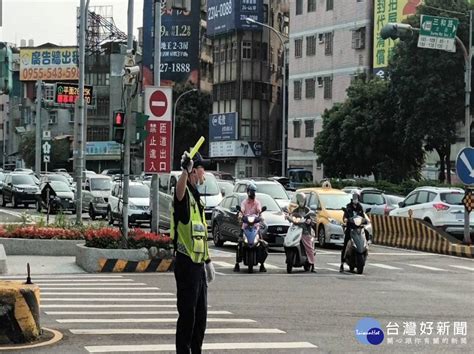 中秋連假不打烊 三重警全力維護假期交通疏導