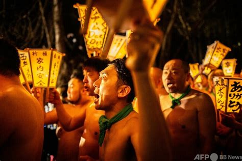 Japan s naked men festival succumbs to population ageing 写真12枚 国際ニュース