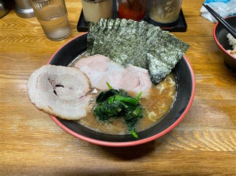 『ラーメン』麺家 紫極のレビュー ラーメンデータベース