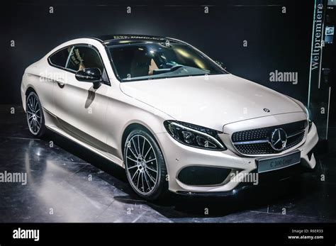 Mercedes c 500 hi-res stock photography and images - Alamy