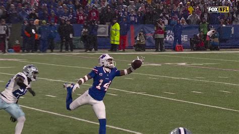 Buffalo Bills Wide Receiver Stefon Diggs ONE HANDED Catch Caps