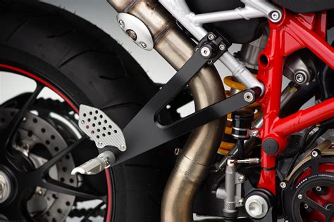 Rizoma Passenger Peg Kit Ducati Hypermotard 1100 2008 PE573B