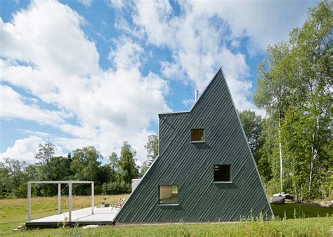 Leo Qvarsebo Designs Himself A Triangular Summer House