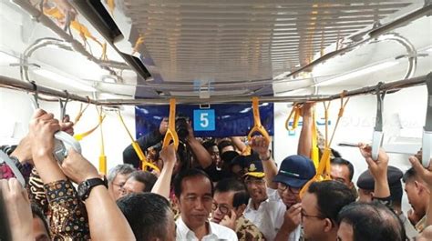 Warga Mendadak Teriak Saat Jokowi Anies Dan Para Menteri Jajal MRT