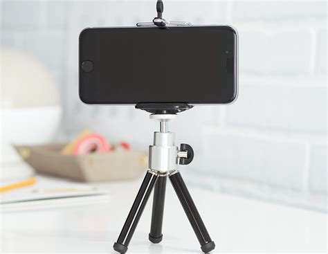 Our favorite smartphone tripod is only $6 on Amazon right now – BGR