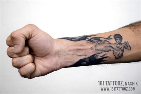 Bruce Lee Realistic Punch Tattoo On Forearm Tatuagens Divertidas