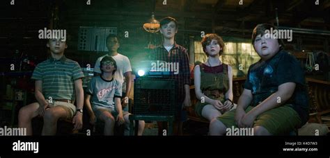 It From Left Wyatt Oleff Finn Wolfhard Chosen Jacobs Jaeden