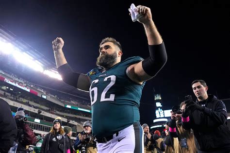 Jason Kelce Retires From Nfl After 13 Years With Philadelphia Eagles