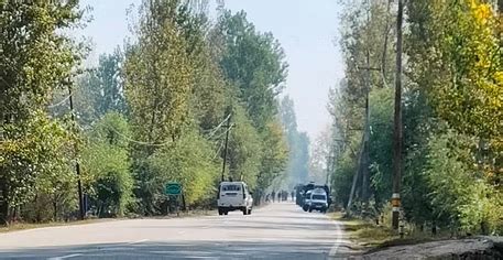 Suspicious Object Found Along Handwara Baramulla Highway Destroyed