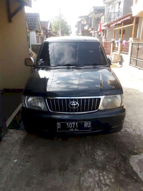 Kijang Kapsul Lgx 1 8cc Thn 2004 Dijual Co Id