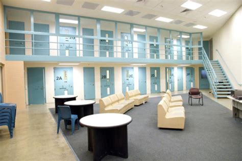 Inside Hawaiis Juvenile Detention Home Honolulu Civil Beat