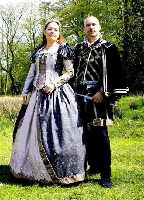 Tudor Nobles Renaissance Clothing Renaissance Fashion Renaissance