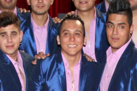 Edwin Luna De Qué Operaron Vocalista De La Trakalosa