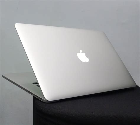 MacBook Pro Retina I7 15 Inc Mid 2012 Dual VGA Second