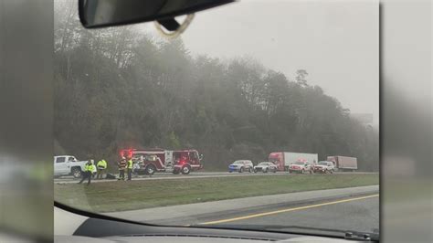 KPD Police Respond To Fatal Wreck On I 40 Wbir