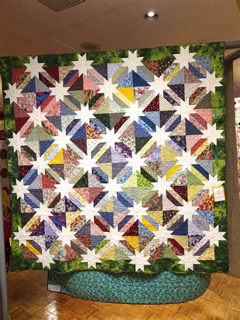 Scrappy Hunters Star Quilt Inspiration Star Quilts Quilts