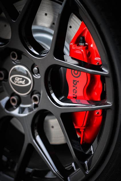 Ybt Ford Focus St Mk2 Mk3 Caliper Adaptor Pack Custom Made Brembo 4 Piston Calipers Ybt Brakes