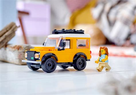 Lego sa pripája k oslave 75. výročia Land Rover | CARERA Magazín