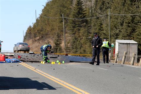 Update Fatal Accident Closes Highway 11 17 West Of Thunder Bay