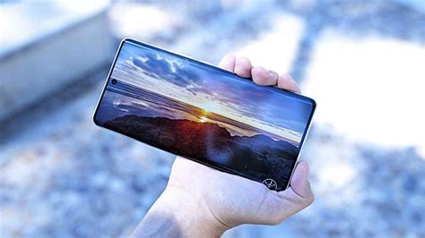 El nuevo realme GT6 deslumbra con la pantalla más brillante jamás fabricada