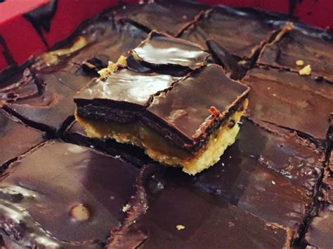 Caramel Shortbread squares Recipe - Food.com